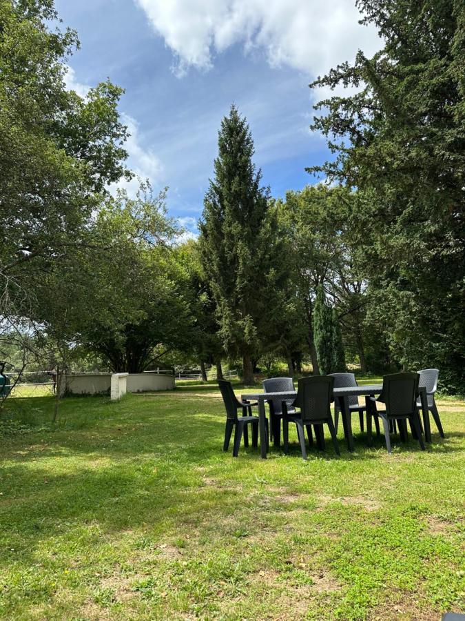 Gite La Grande Racinaie Cre-sur-Loir Zewnętrze zdjęcie